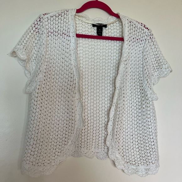 Ladies white crochet bolero (crop jacket) - Picture 1 of 5